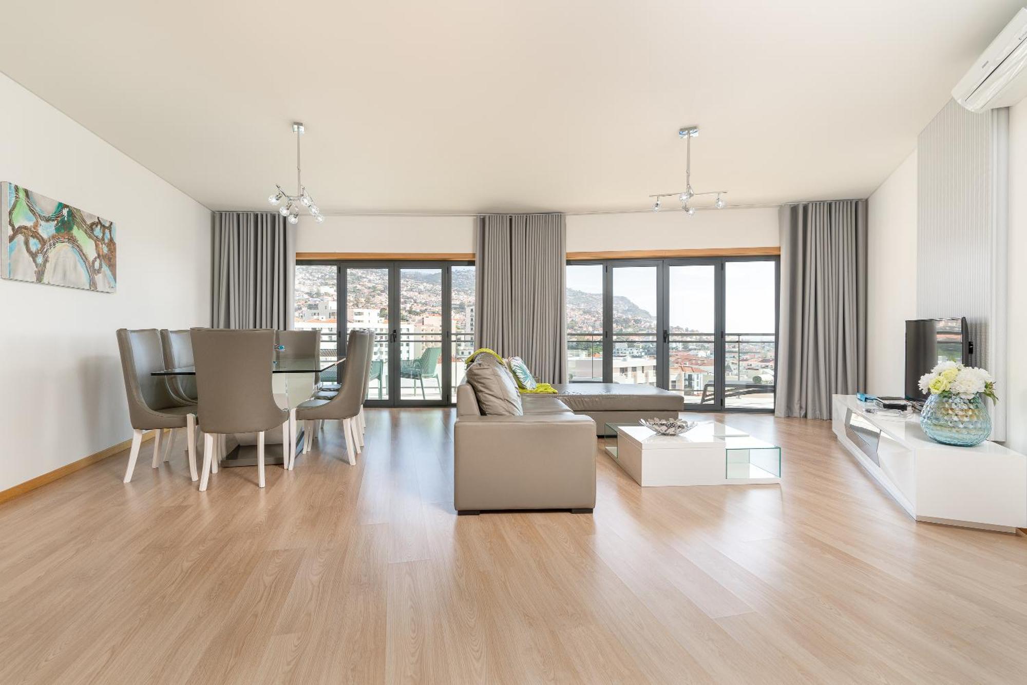 דירות פונשל Casa Dos Filhos By Rent2U, Lda מראה חיצוני תמונה